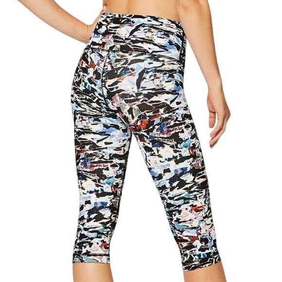 Lululemon Wunder Under Hi-Rise 1/2 Tight Culture Clash Multi Black Size 4 EUC - Picture 4 of 9